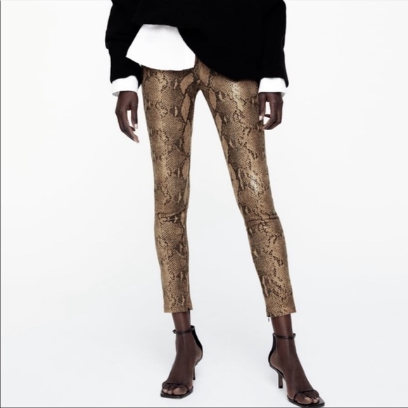 ZARA SNAKESKIN BLOGGER FAVORITE PANTS - Picture 1 of 9
